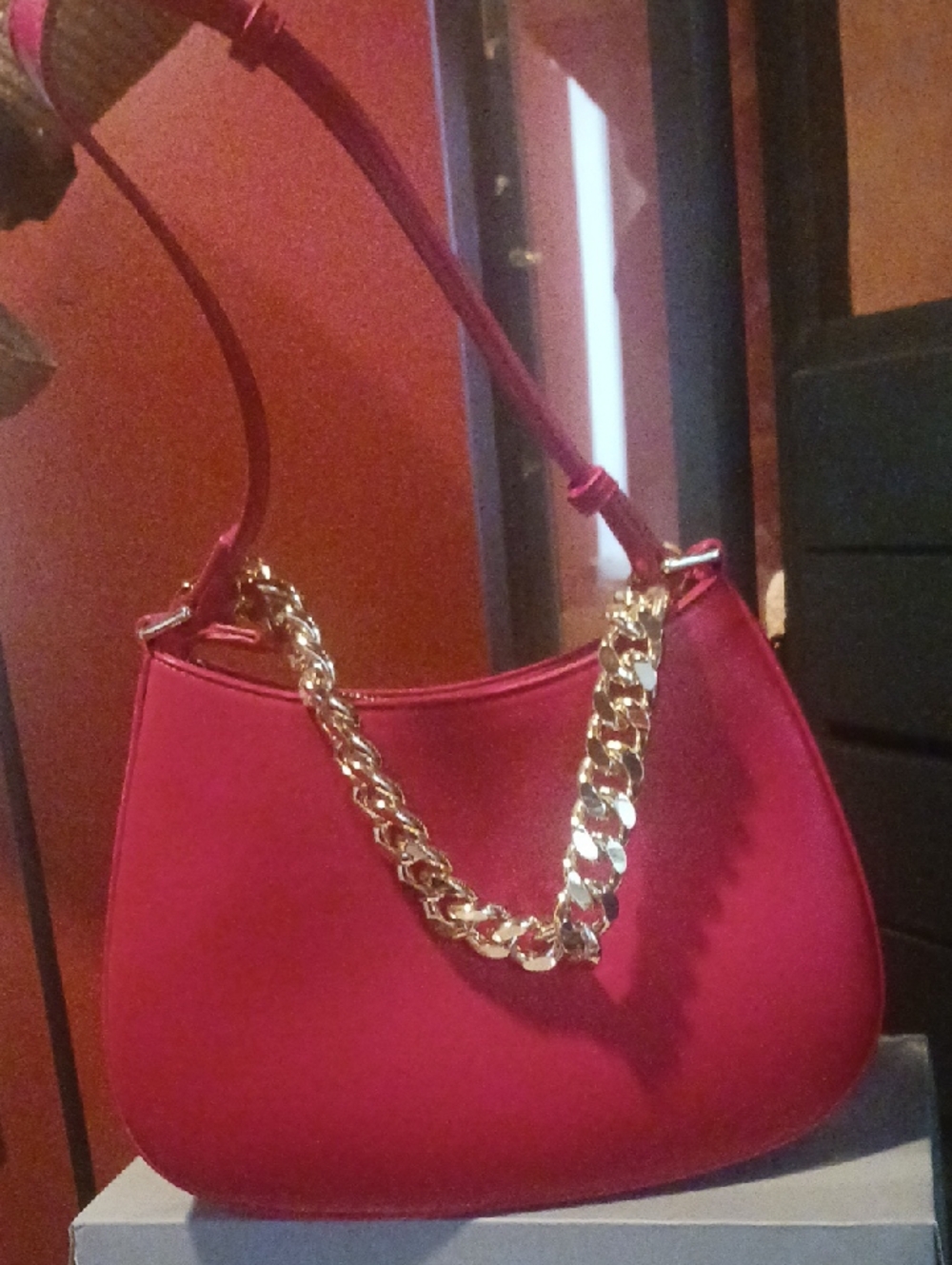 Red Shoulder Bag with Gold Chain Accent